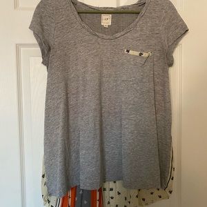 Grey tee/blouse backing
